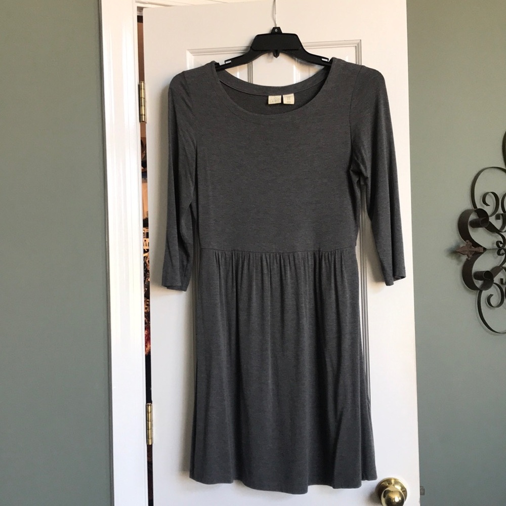 Grey dress